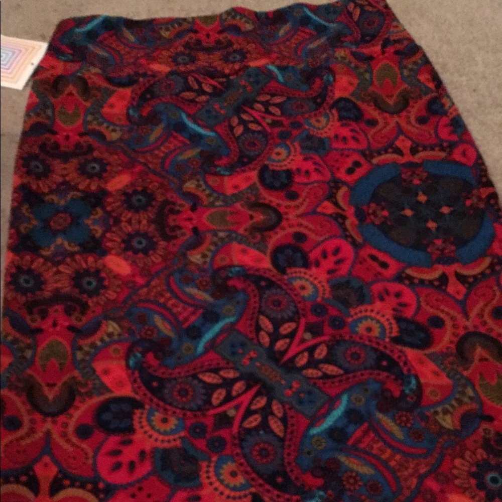 LulaRoe Cassie
